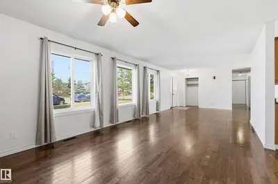 Interior photo 3 of 5319 49 AV