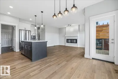 Interior photo 3 of 88 TRIBUTE CM