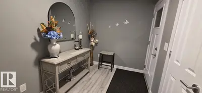 Interior photo 1 of 41 Penn PL