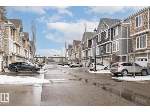 #43 9904 101 AV, Morinville - $265,000