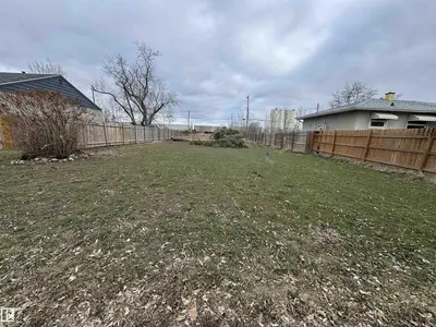 Interior photo 2 of 10216 107 ST