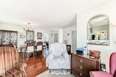 Interior photo 2 of 84 JEFFERSON RD NW