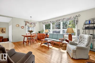 Interior photo 4 of 195 Willow ST