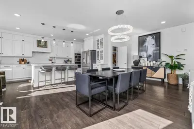 Interior photo 4 of 915 177 ST SW