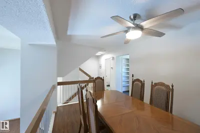 Interior photo 4 of 15 GLAEWYN ES