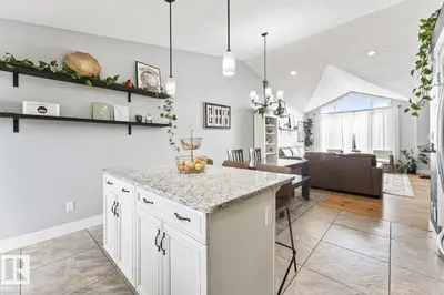 Interior photo 4 of 5706 Meadow WY