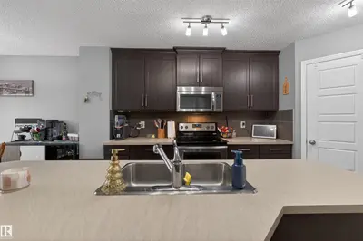 Interior photo 3 of 1512 152 AV NW