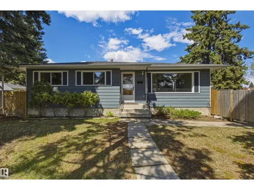 7604 142 AV NW, Edmonton - $479,900