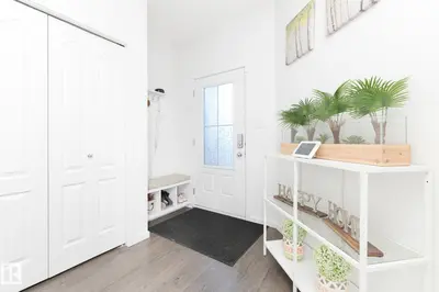 Interior photo 1 of 2126 GRAYDON HILL CR SW