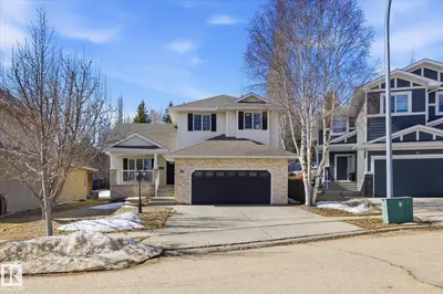Interior photo 1 of 36 OVERTON PL