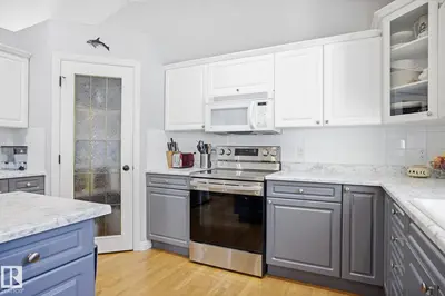 Interior photo 4 of 36 OVERTON PL