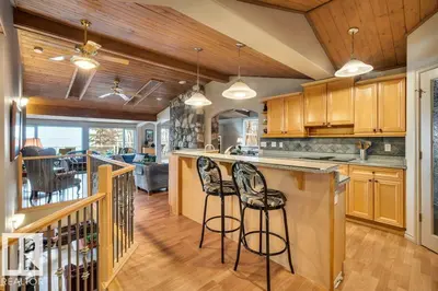 Interior photo 3 of 13-52427 Rge Rd 50