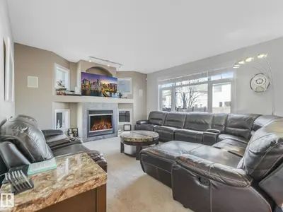 Interior photo 1 of 707 Hollings Worth Green NW NW