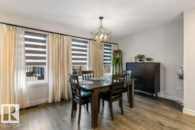 Interior photo 3 of 1271 SANDSTONE BV