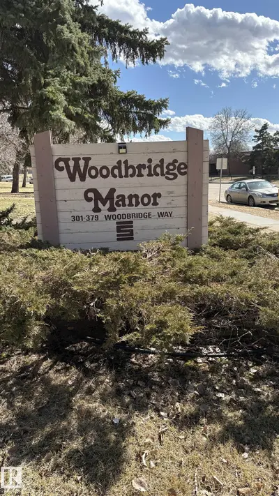 Interior photo 1 of #102 379 WOODBRIDGE WY