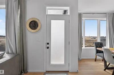 Interior photo 4 of 1023 Wolf Willow WY