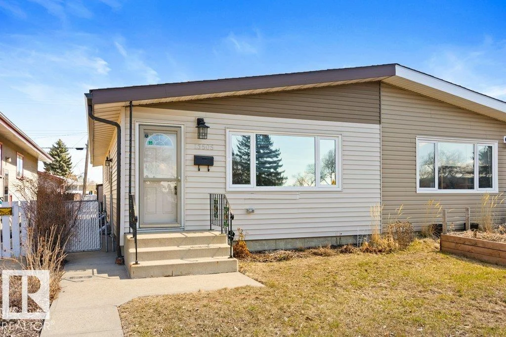 13505 119 ST NW, Edmonton - 4 bedroom Duplex for sale