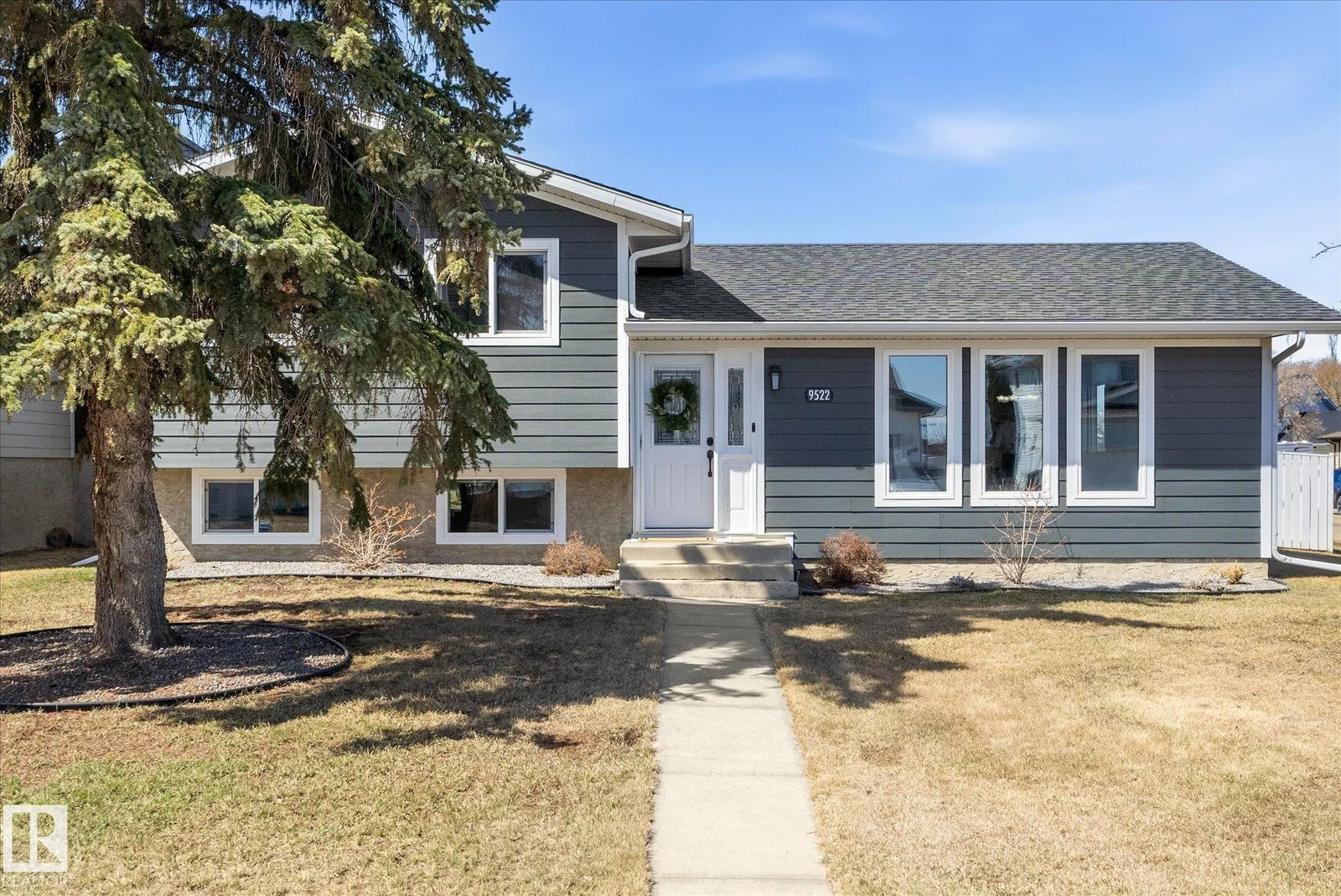 9522 95 ST, Morinville - 4 bedroom Detached Single Family for sale