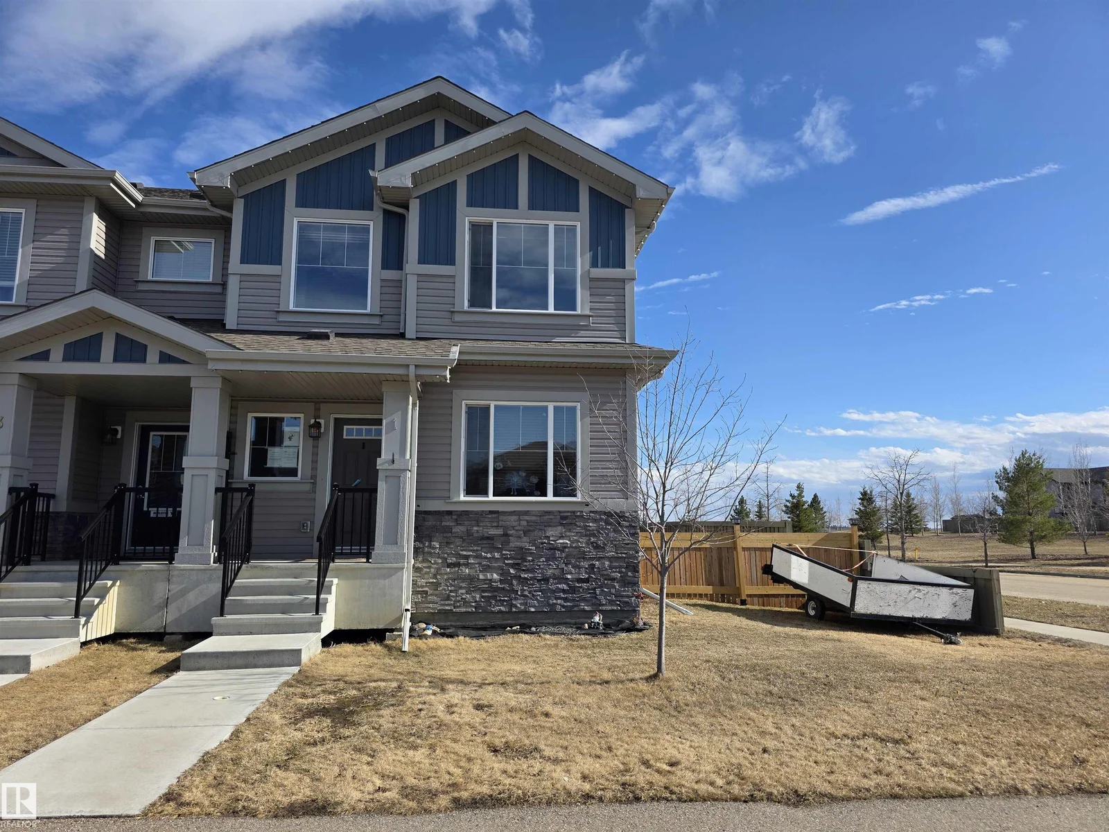, Fort Saskatchewan - 3 bedroom Residential Attached for sale