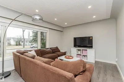 Interior photo 3 of 10736 148 ST NW