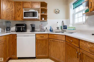 Interior photo 2 of #48 3311 58 ST NW