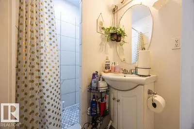 Interior photo 3 of 12824 123 ST NW