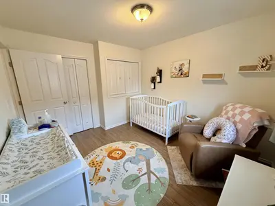 Interior photo 4 of 5614 48 AV