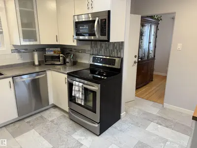 Interior photo 3 of 11948 132 ST NW