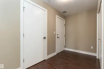 Interior photo 1 of #215 111 FESTIVAL WY