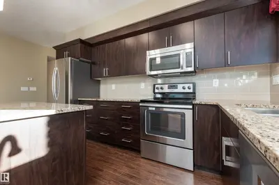 Interior photo 3 of #215 111 FESTIVAL WY