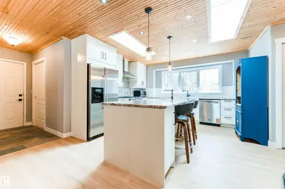 Interior photo 2 of #18 51515 RGE ROAD 32 A