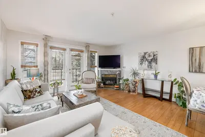 Interior photo 3 of #214 237 YOUVILLE DR E NW