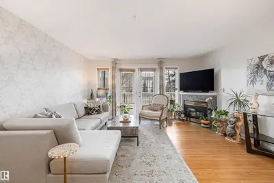 Interior photo 4 of #214 237 YOUVILLE DR E NW