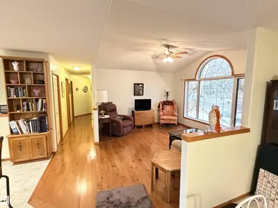 Interior photo 3 of 60116 RGE ROAD 265