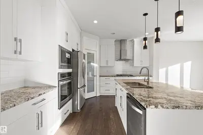 Interior photo 3 of 2036 AINSLIE LINK LI SW