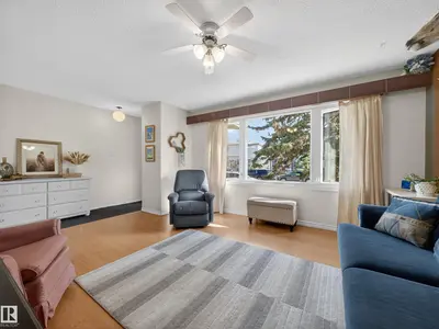 Interior photo 4 of 7214 78 AV NW