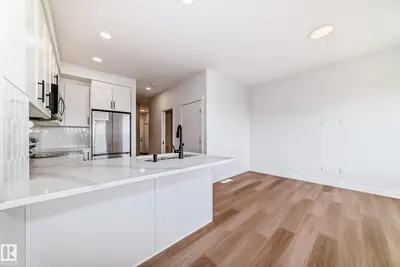 Interior photo 4 of #34 710 Mattson DR SW SW