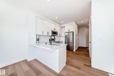 Interior photo 3 of #34 710 Mattson DR SW SW