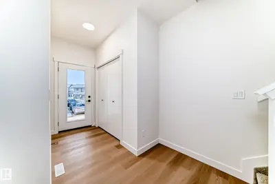 Interior photo 1 of #34 710 Mattson DR SW SW