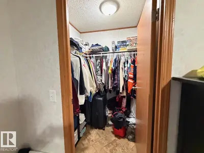 Interior photo 2 of 8414 Twp 502