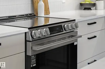 Interior photo 3 of #202 7459 May CM NW