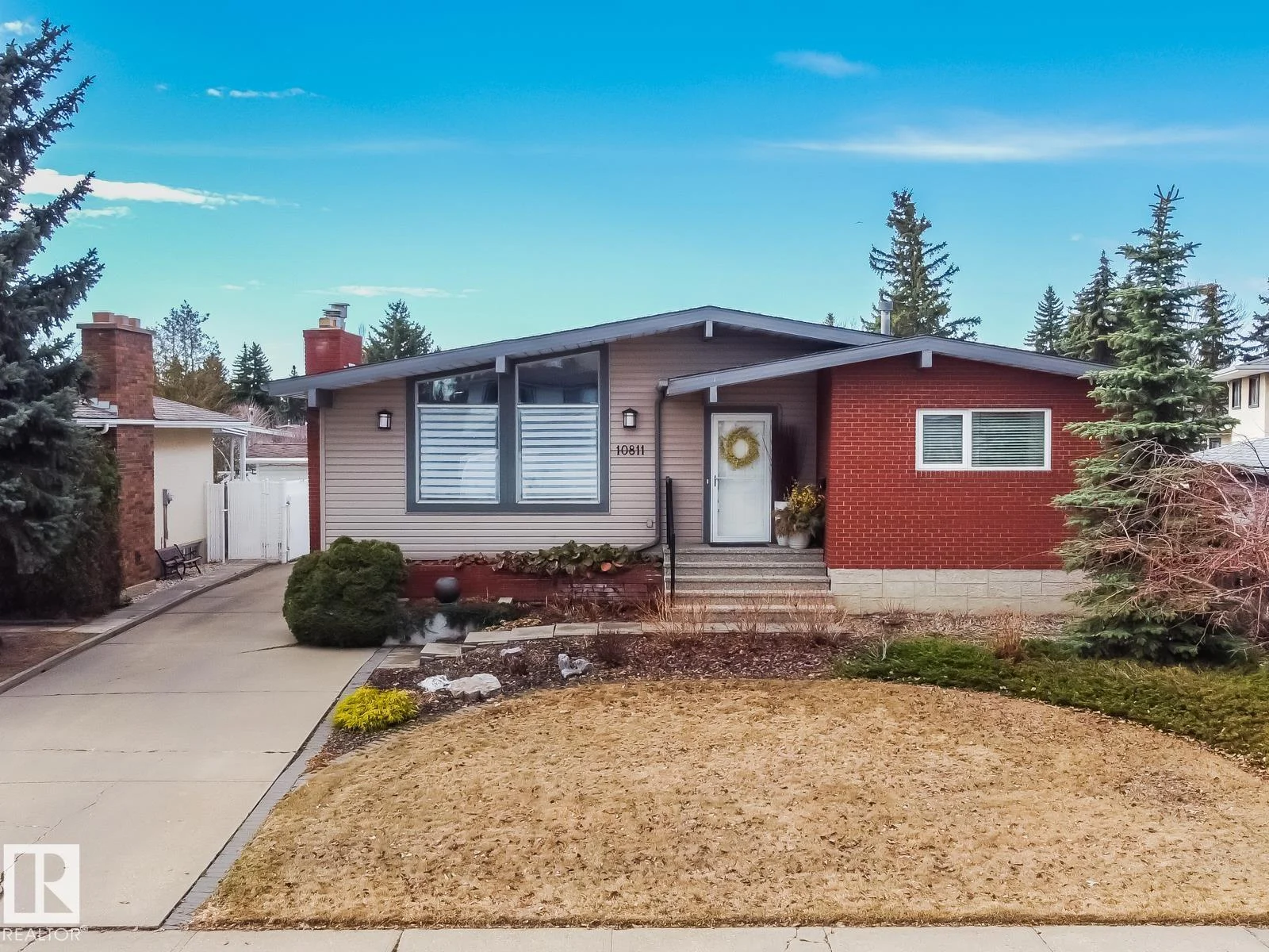 10811 43 AV NW, Edmonton - 3 bedroom Detached Single Family for sale