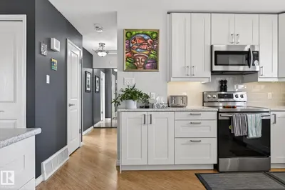 Interior photo 3 of 13832 88 ST NW