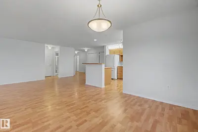 Interior photo 4 of #311 69 CRYSTAL LN