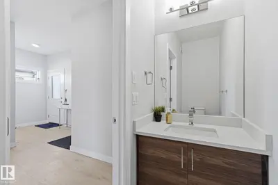 Interior photo 2 of 526 KLEINS CO