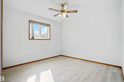 Interior photo 3 of 2915 151A AV NW