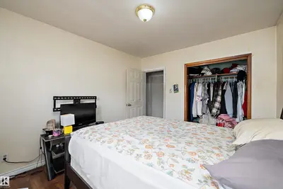 Interior photo 4 of 13136 60 ST NW