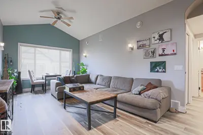 Interior photo 1 of #18 2565 HANNA CR NW