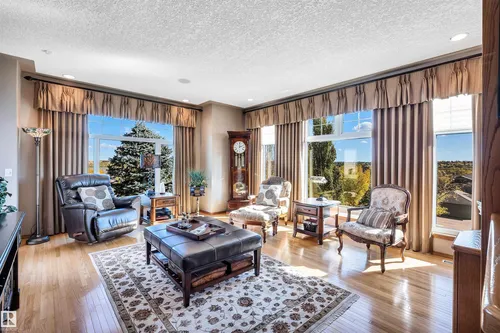 #11 65 OAKMONT DR, St. Albert - $589,900