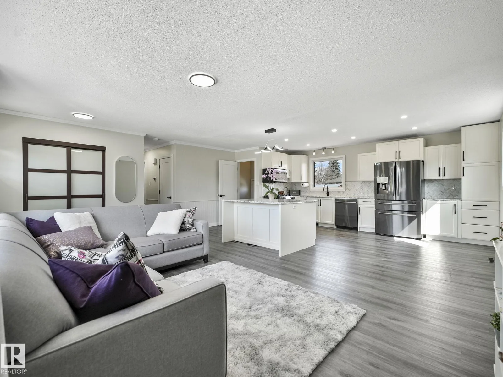 17 OATWAY ST, Spruce Grove - 5 bedroom Detached Single Family for sale